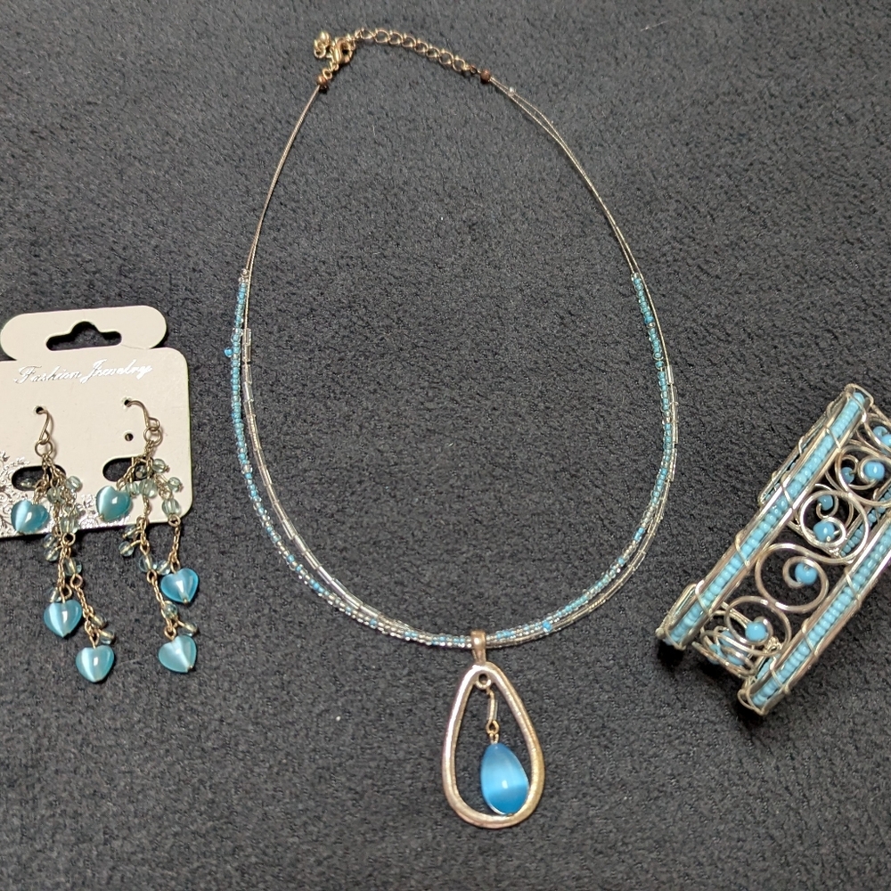 Elegant Blue Cat Eye Beaded Jewelry Set